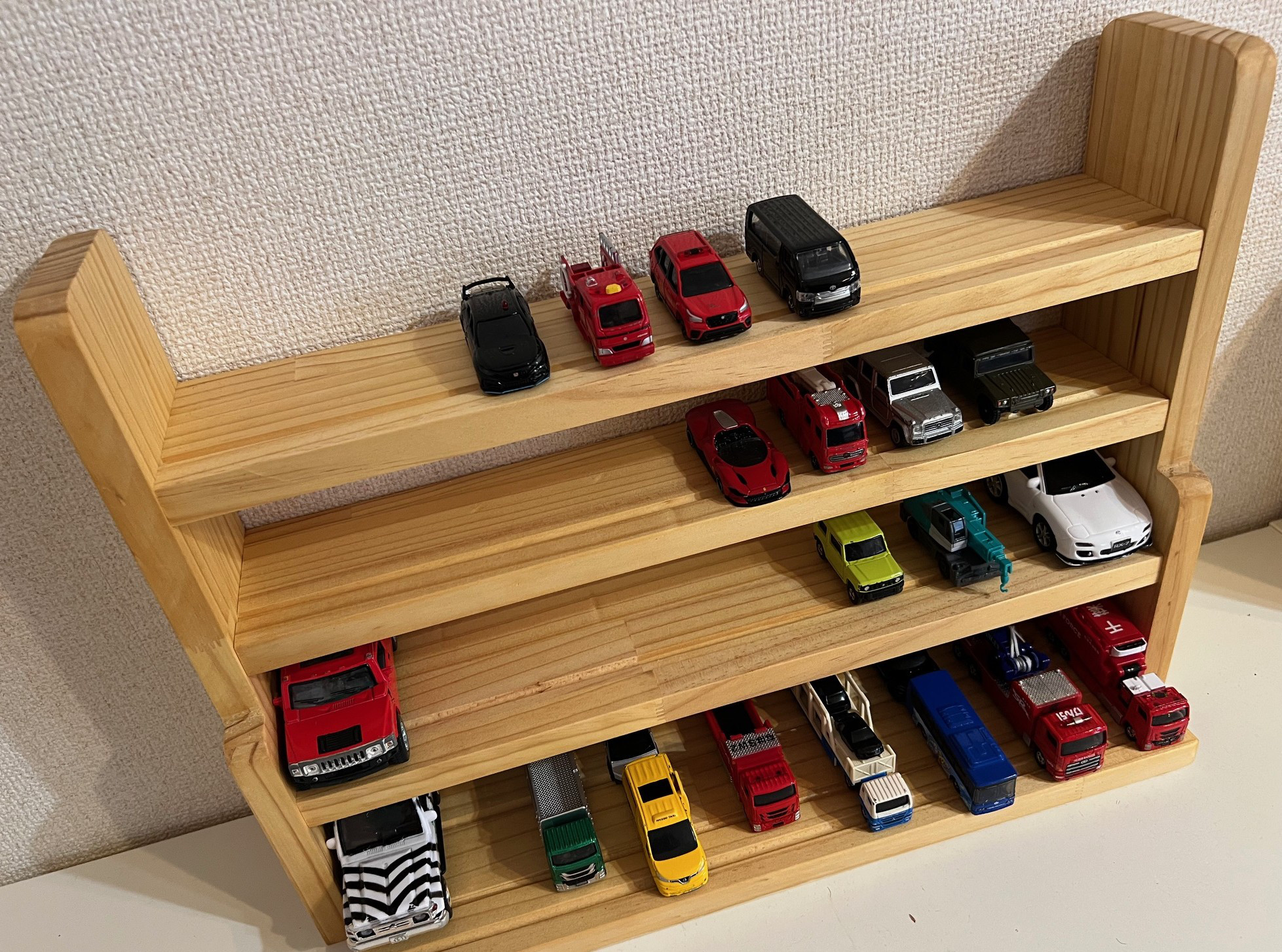 ハンドメイド 木製 トミカ 収納棚