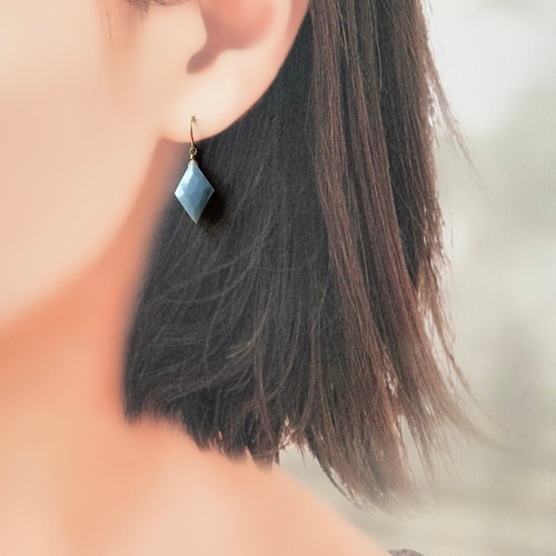 希少☆14kgfブルーオパールのピアス＆イヤリング/ダイヤカット/10月の