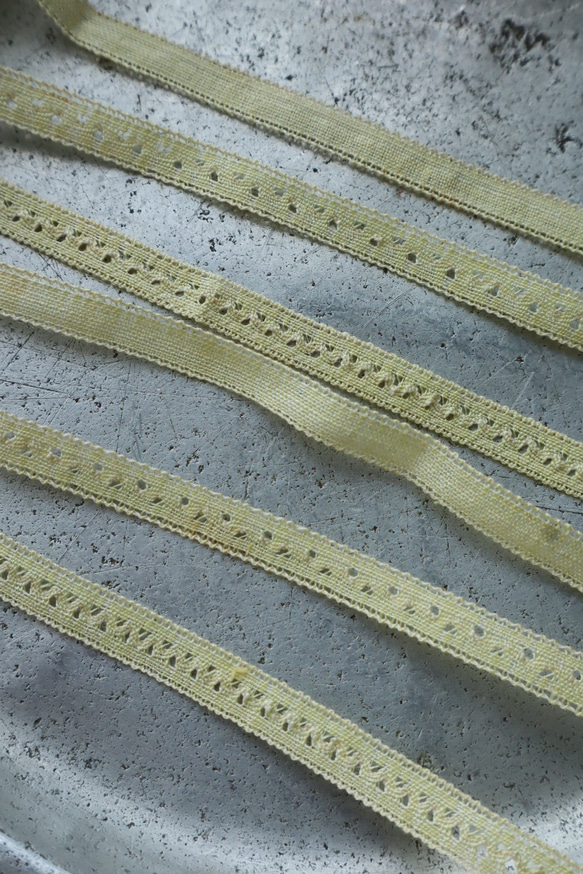 フランス 78㎝ アンティークレース　3種の柄 C1094 クリーム 3枚目の画像