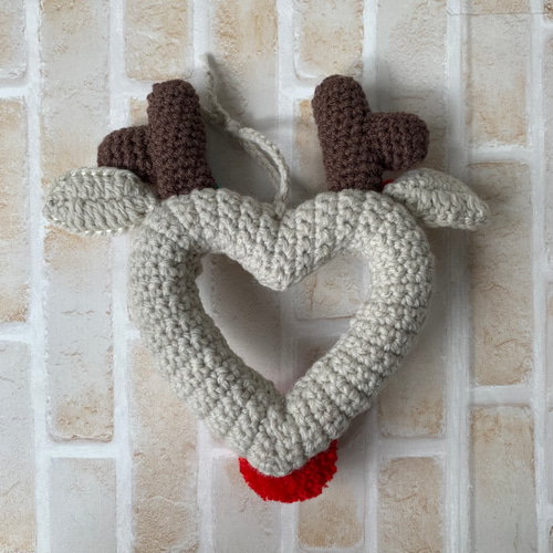 クリスマスリース 赤鼻のトナカイ 毛糸 リース パンダの時間割り 通販