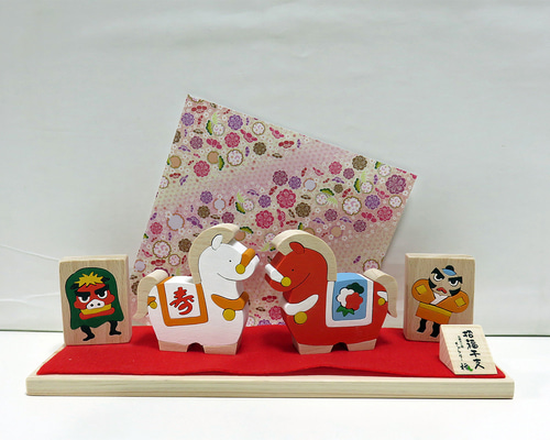 2026年干支飾り☆紅白の午(うま)飾り☆獅子舞☆奴凧☆縁起置物木製