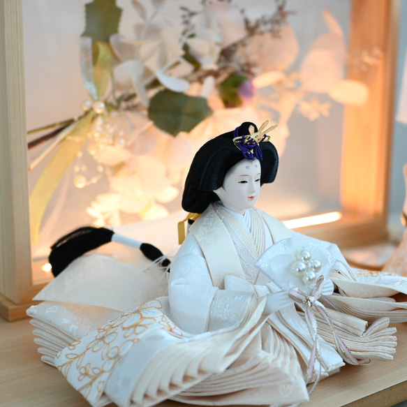 凛としたお顔立ち♪フラワーアート+LEDライティング♪名前旗つき★ 14枚目の画像