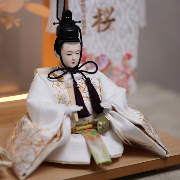 凛としたお顔立ち♪フラワーアート+LEDライティング♪名前旗つき★ 6枚目の画像