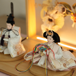 2026年新作★くすみ春色のお雛様♪フラワーアート+LEDライティング 16枚目の画像