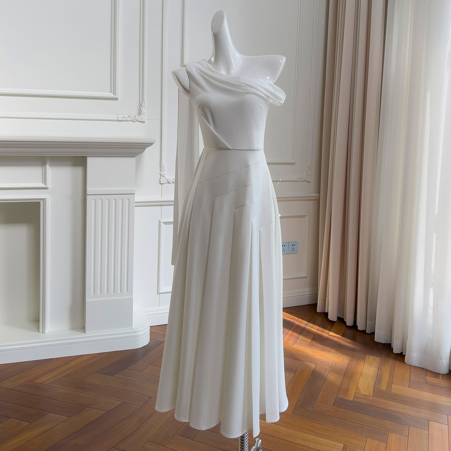 白 可愛い ウェディングドレス パーティー ホワイト シンプル ロング 上品 韓国風 二次会 お呼ばれ 69467