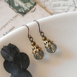 シルエット№1～（チェコガラス/アンティーク風） ピアス（フック