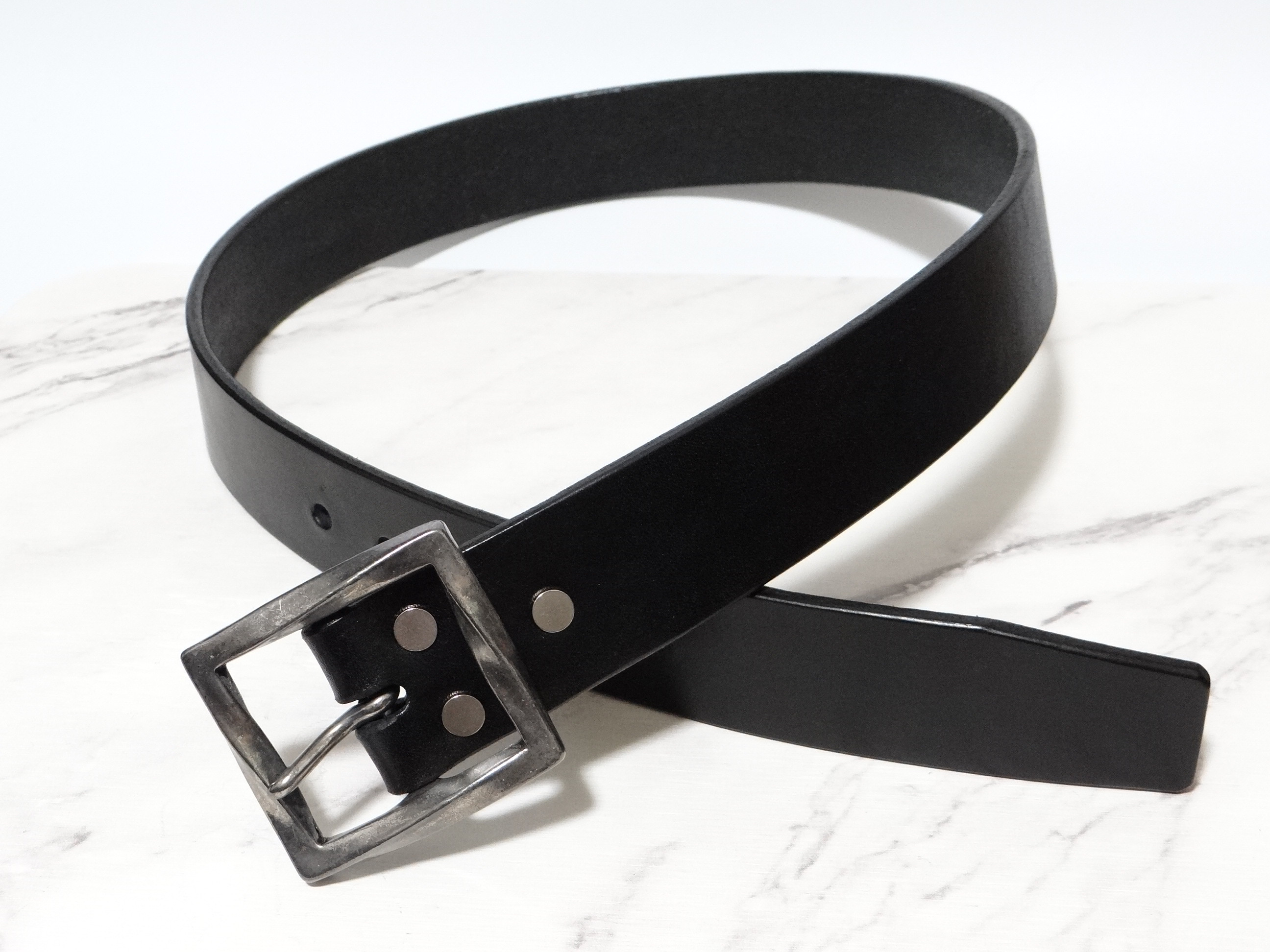 5ミリ厚多脂革ブラックベルトG36バックル(純銀メッキ燻し仕上げ)