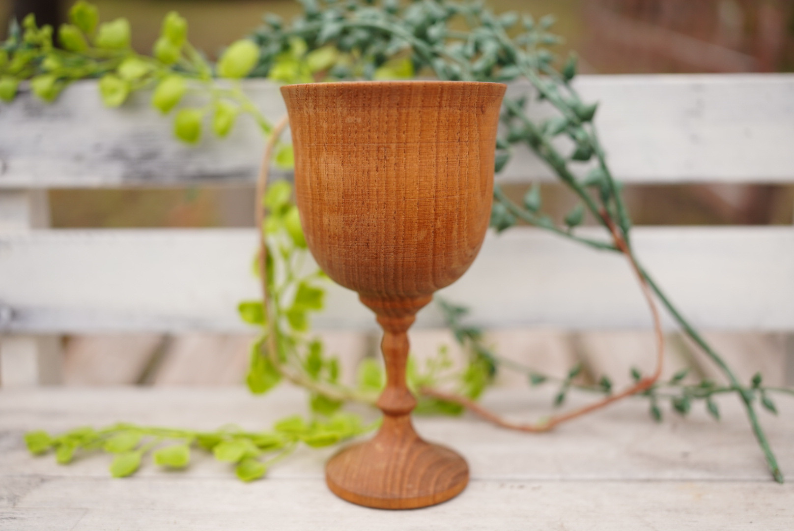 無垢のタモ材　ワイングラス【アウトレット品】1品もの