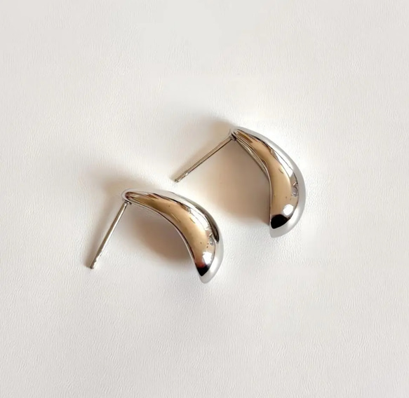 大ぶりドロップピアス(シルバー) サージカルステンレス　雫　しずく　ドロップ　カジュアル　ファッション　デイリー　 7枚目の画像