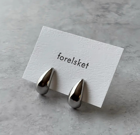 大ぶりドロップピアス(シルバー) サージカルステンレス　雫　しずく　ドロップ　カジュアル　ファッション　デイリー　 5枚目の画像