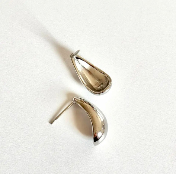 大ぶりドロップピアス(シルバー) サージカルステンレス　雫　しずく　ドロップ　カジュアル　ファッション　デイリー　 8枚目の画像