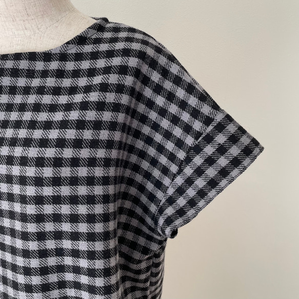 □新作秋冬用ウールギンガムチェックワイドゆったりベスト★フリーサイズ/グレーブラック／重ね着 6枚目の画像
