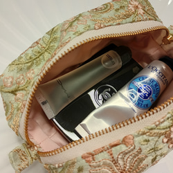 数量限定【20㌢】魅せたいインド刺繍のBOXポーチ　ベルベットペイズリー　 7枚目の画像