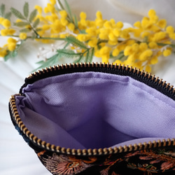 数量限定【12㌢】360°インド刺繍のファスナーポーチ　ベルベットペイズリー　 4枚目の画像