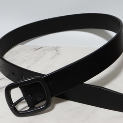オーダー商品 6ミリ厚多脂革ブラック茶芯ベルトバックル無し その他