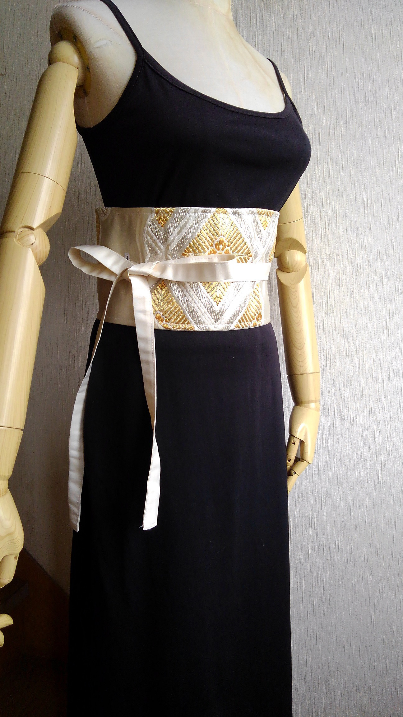 正絹帯ベルト（共紐付き）★Ｌサイズ対応★帯サッシュ★金&銀糸吉祥文様★帯コルセット★袋帯リメイク★コスプレにも