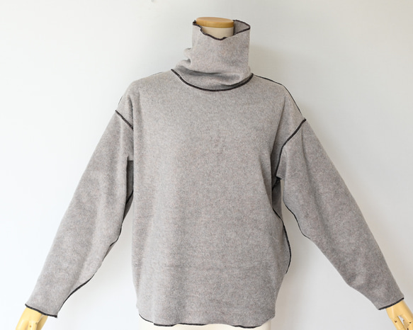 大人カジュアル デザインスフリースプルオーバー：サンドベージュ 9枚目の画像