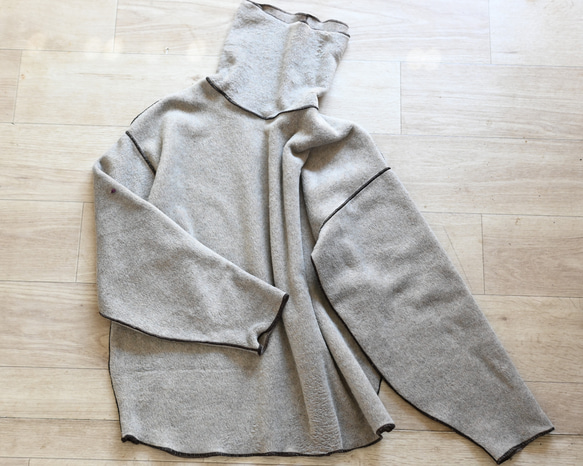 大人カジュアル デザインスフリースプルオーバー：サンドベージュ 10枚目の画像