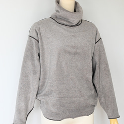 大人カジュアル デザインスフリースプルオーバー：サンドベージュ 6枚目の画像