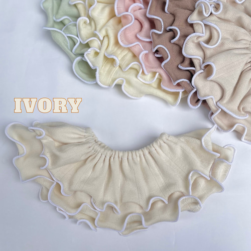 送料込み \eyelet knit//韓国生地 メロウスタイ フリルスタイ