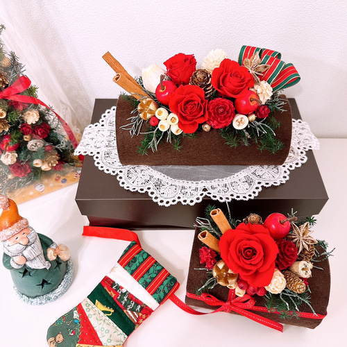 布花作品♡テーブルアレンジ 赤い薔薇♡クリスマスアレンジ 布花作品♡テーブルアレンジ 赤い薔薇♡クリスマスアレンジ