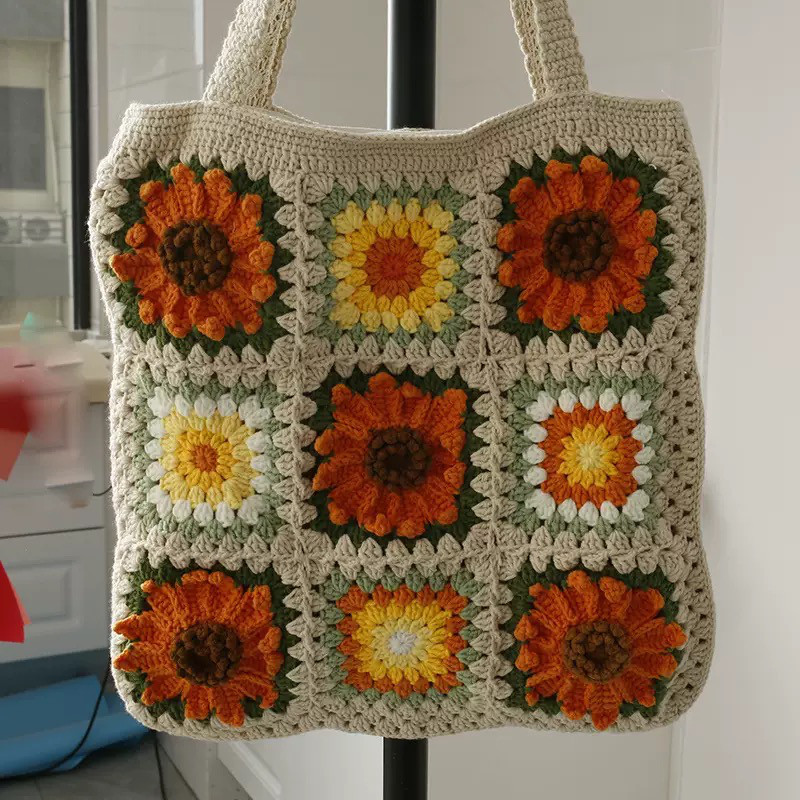 手作り 毛糸 刺繍 かぎ針編み ニート ショルダーバッグ トートバッグ【太陽の花向日葵柄｜18枚のパネル拼接｜B】1点