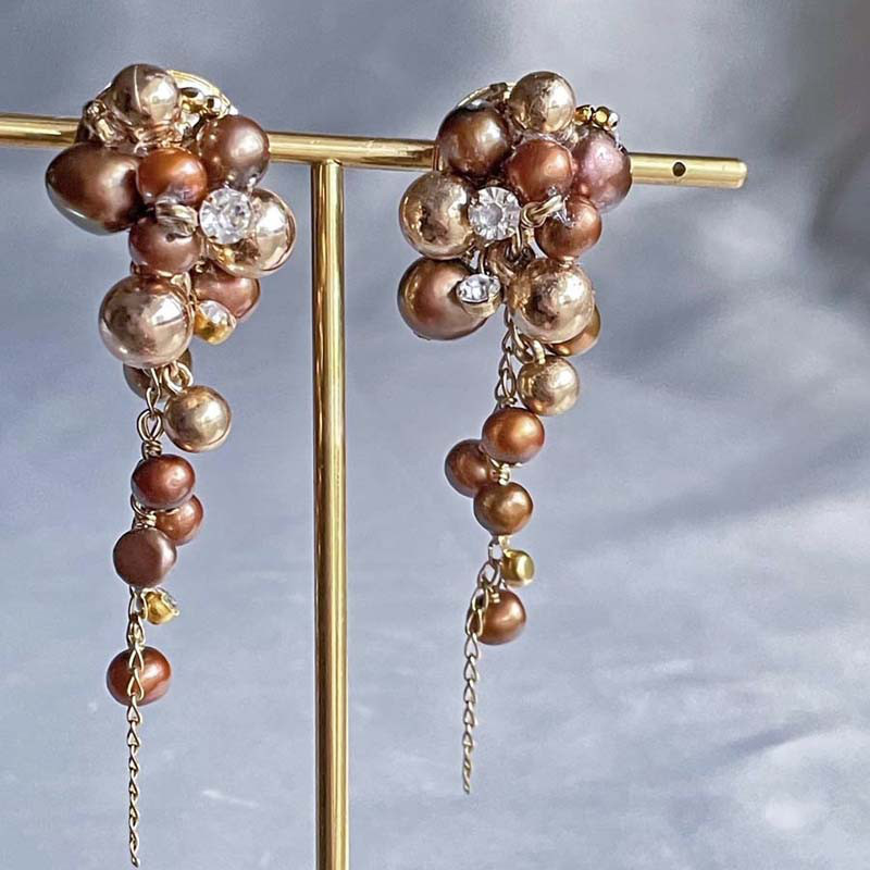 淡水パール ぶどう ピアス・イヤリング ゴールド ゆれる 葡萄 モチーフ ビジュー ピアス アンティーク 金属アレルギー