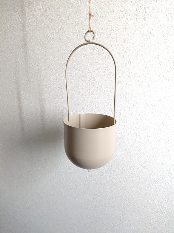 ●数量限定●　”ブライダルベール　軽量ハンギング鉢カバーセット（グレージュ・マットホワイト）"観葉植物　吊り下げ　ヘデラ 10枚目の画像