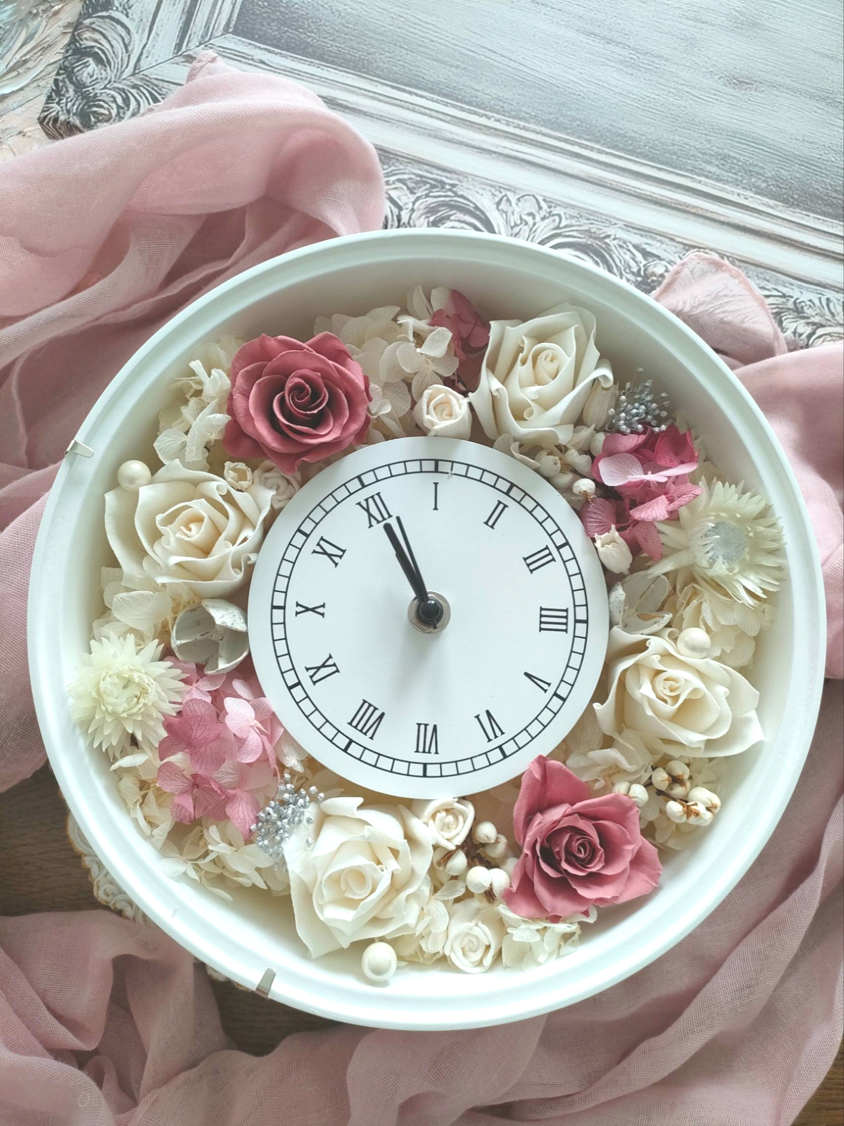 シュガーピンクホワイティー花時計/ 出産祝い、新築祝い、誕生日プレゼント