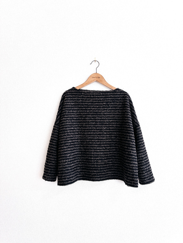 リングウールのワイドプルオーバー/ブラック×グレー 4枚目の画像