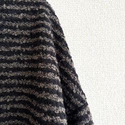 リングウールのワイドプルオーバー/ブラック×グレー 3枚目の画像