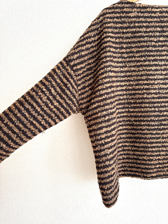 リングウールのワイドプルオーバー/ダークブラウン×ベージュ 9枚目の画像