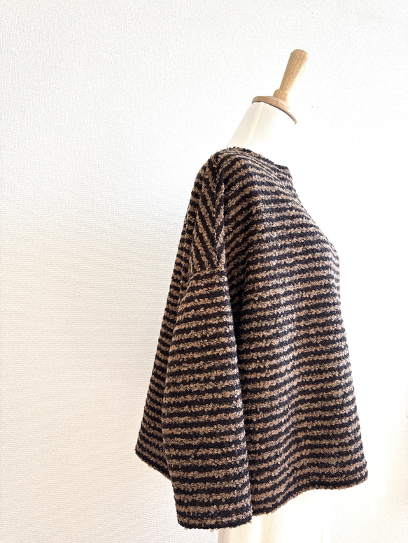 リングウールのワイドプルオーバー/ダークブラウン×ベージュ 11枚目の画像