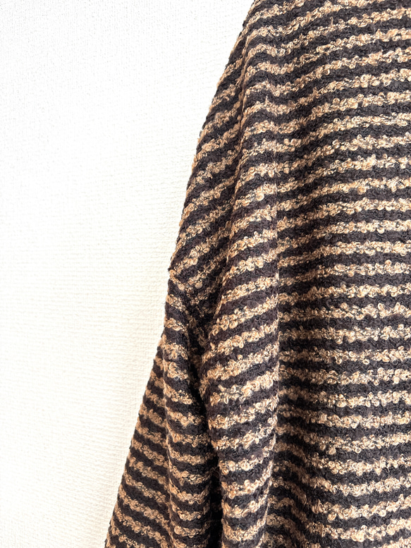 リングウールのワイドプルオーバー/ダークブラウン×ベージュ 10枚目の画像