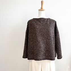 リングウールのワイドプルオーバー/ダークブラウン×ベージュ 4枚目の画像