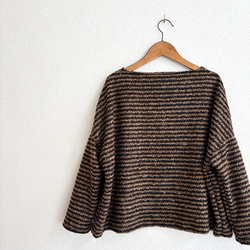 リングウールのワイドプルオーバー/ダークブラウン×ベージュ 6枚目の画像