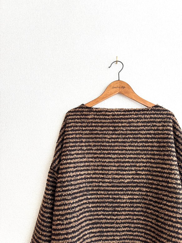 リングウールのワイドプルオーバー/ダークブラウン×ベージュ 2枚目の画像