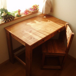 カフェ板テーブル*無垢デスク*学習机*奥行たっぷり！【w1000×D595