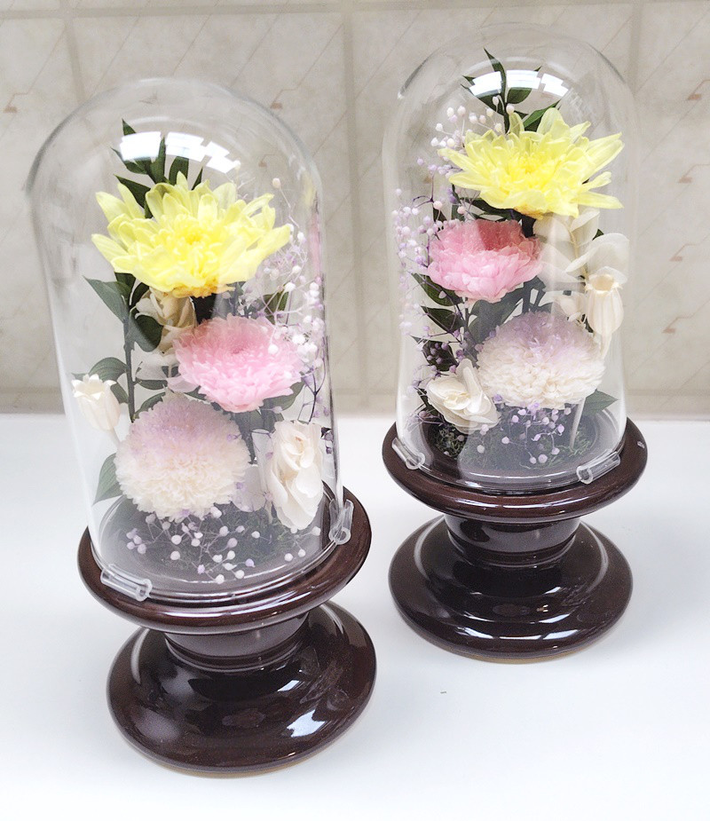 仏花対ガラスドームプリザーブドフラワー