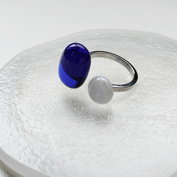 ガラスのフォークリング　ロイヤルブルー＆ホワイトオーロラ（シルバー）　 3枚目の画像