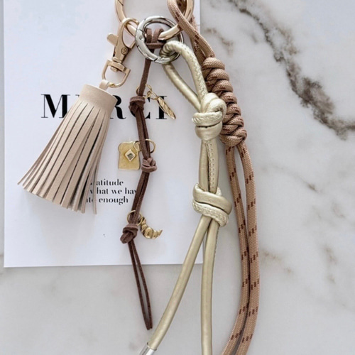 じゃらじゃらキーホルダー バッグチャーム キーチャーム バッグ