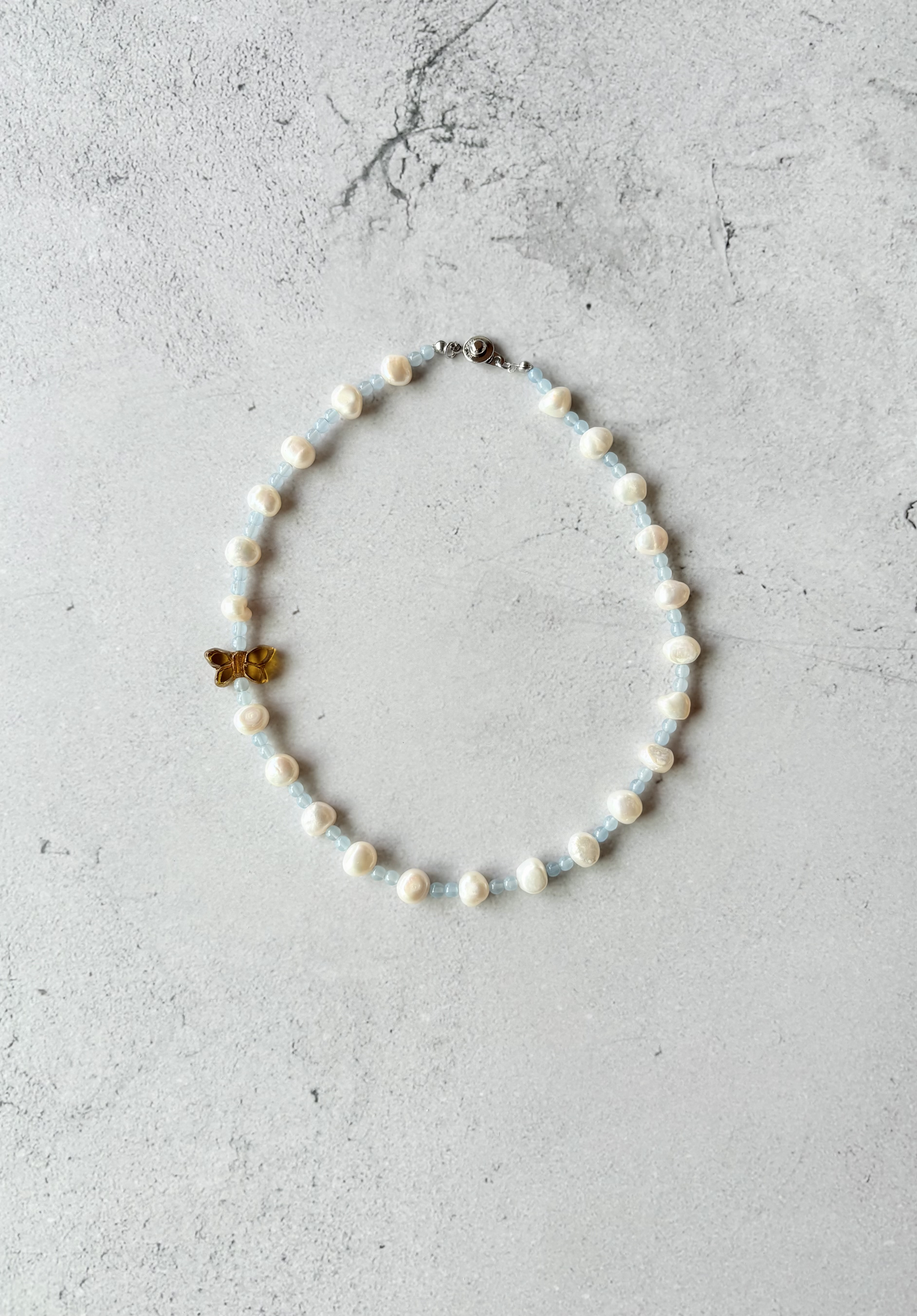 vintageバタフライパールネックレス 4,725円