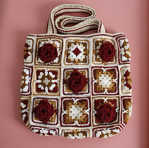 手作り 毛糸 刺繍 かぎ針編み ニート ショルダーバッグ トートバッグ【3D立体花柄｜椿柄｜27枚のパネル拼接】1点