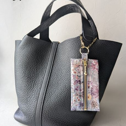 ★新商品★　携帯用ペーパーナプキンケース　ペーパーハンカチ　リバティラミネート　ベッツィアングラフィティ 11枚目の画像