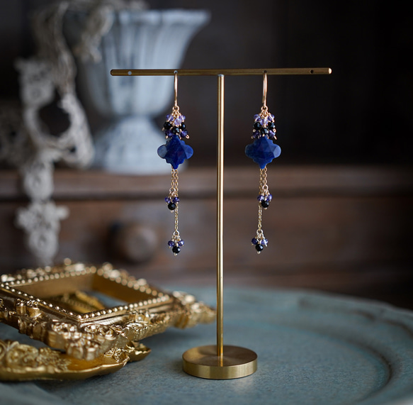 【数量限定】デュモルチェライトのピアス（イヤリング） 2枚目の画像