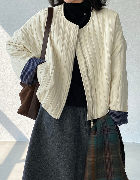 秋冬新作　ハーフコート　ゆったり　中綿ジャケット　オシャレめ　通勤コート　ジャケット　　上着　ショートコート 4枚目の画像