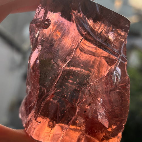 シエラネバダ産　アンダラクリスタル　ロゼ 希少】 シエラネバダ産 アンダラクリスタル ロゼ その他置物 Robin