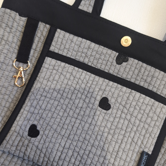 ✱受注制作✱ヌビバッグ Lサイズ /ヌビトートバッグ /ランチトート/ ライトグレー×ハート刺繍 5枚目の画像