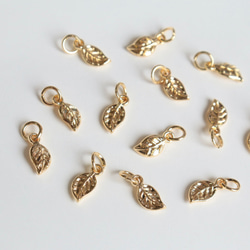 4個★14Kコーディング  5mm ×11mm リーフ　チャーム　ゴールド 14枚目の画像