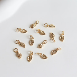 4個★14Kコーディング  5mm ×11mm リーフ　チャーム　ゴールド 8枚目の画像